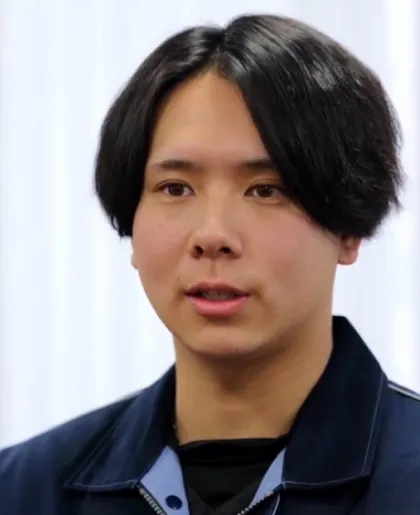 先輩インタビュー動画サムネイル